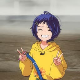 A profile image of Elle